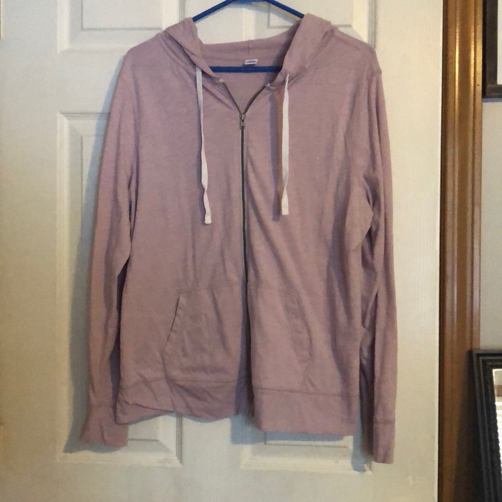 Women’s zip-up sweatshirt